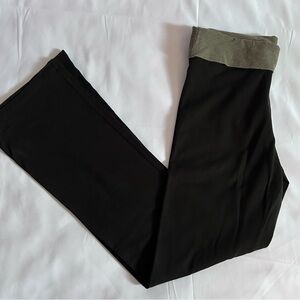 Victoria's Secret Black and Gray Yoga Pants Size Medium